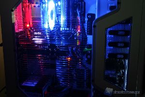 00114Aerocool XPREDATOR WHITE XTREMEHARDWARE.COM